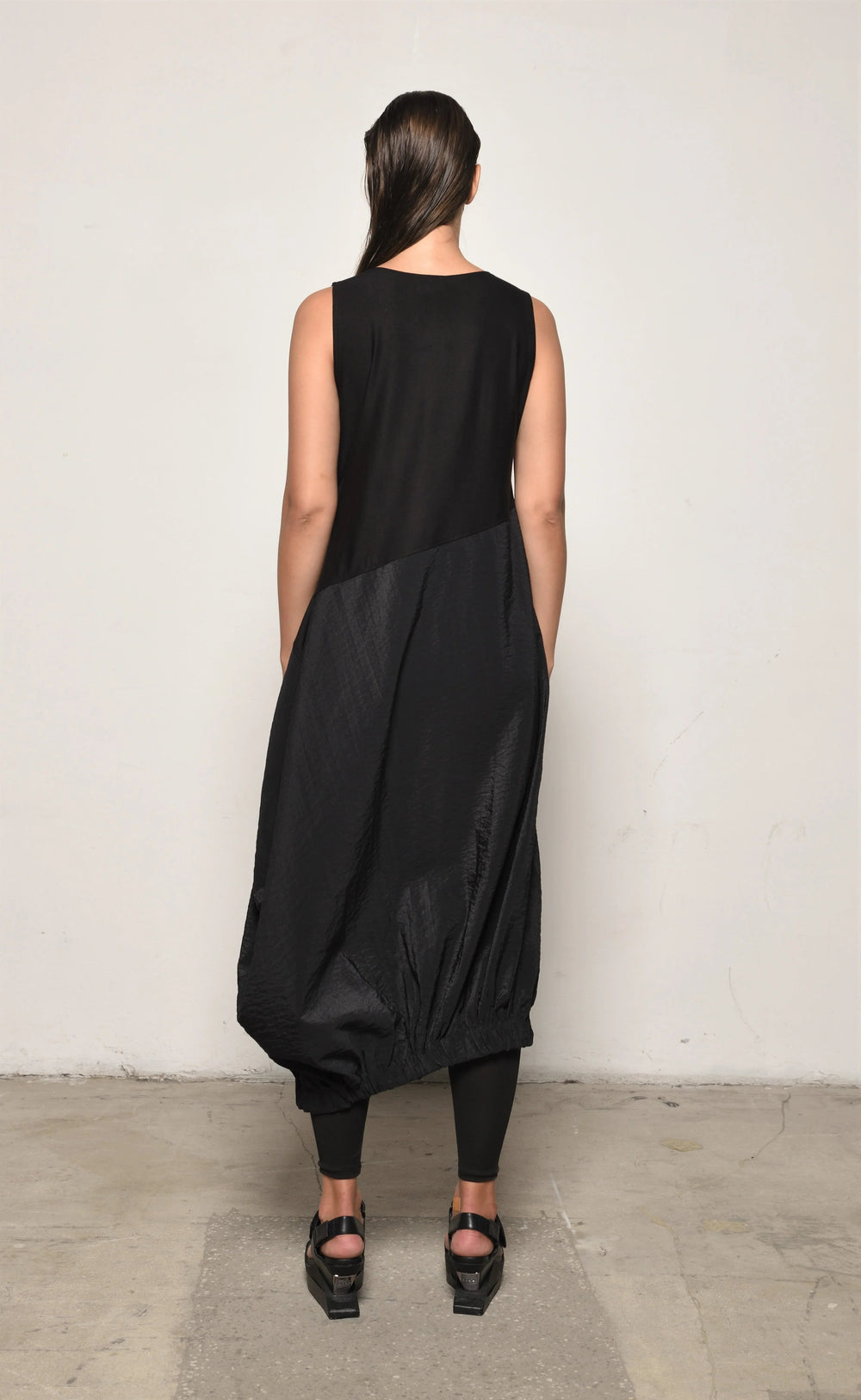 Sleeveless Babylon dress