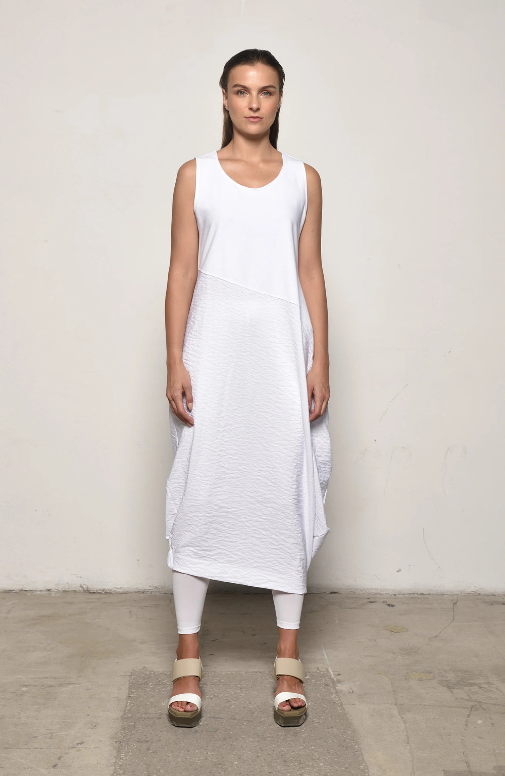 Sleeveless Babylon dress