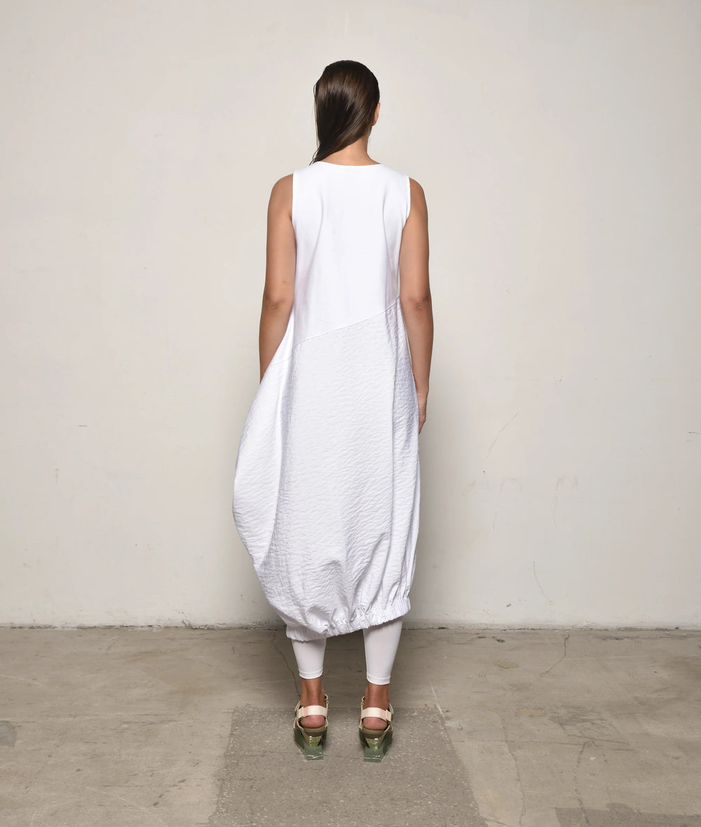 Sleeveless Babylon dress