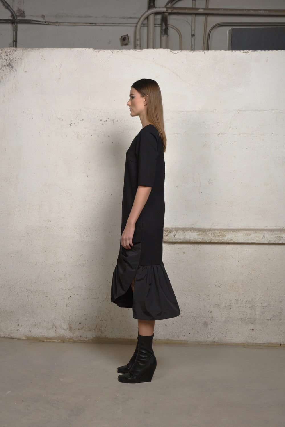 Unbalance Ruffle dress
