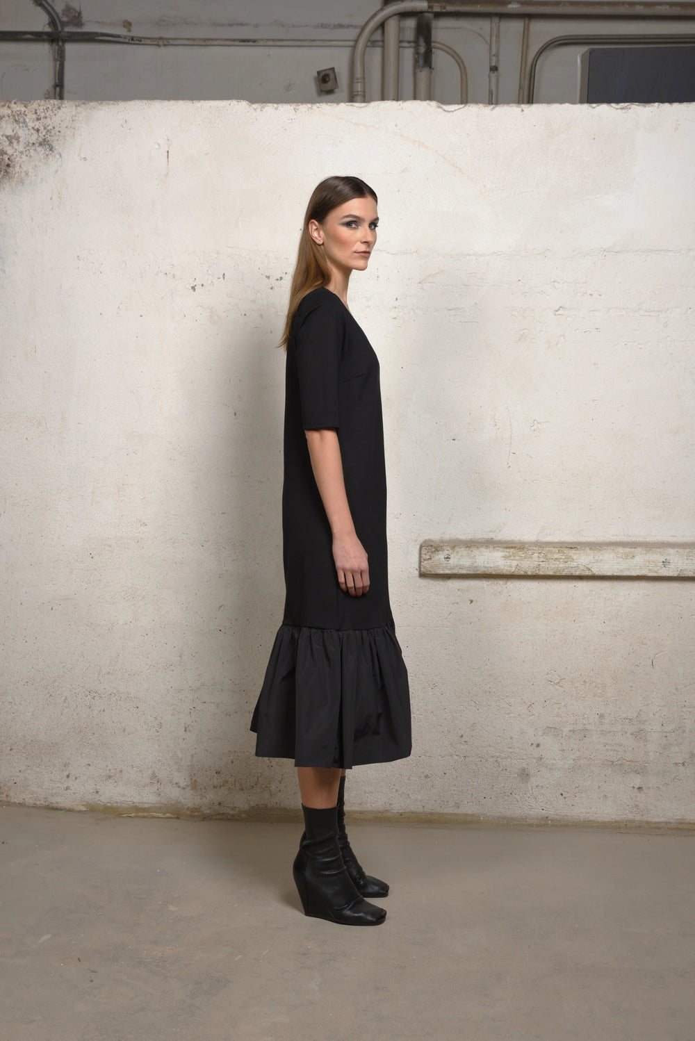 Unbalance Ruffle dress