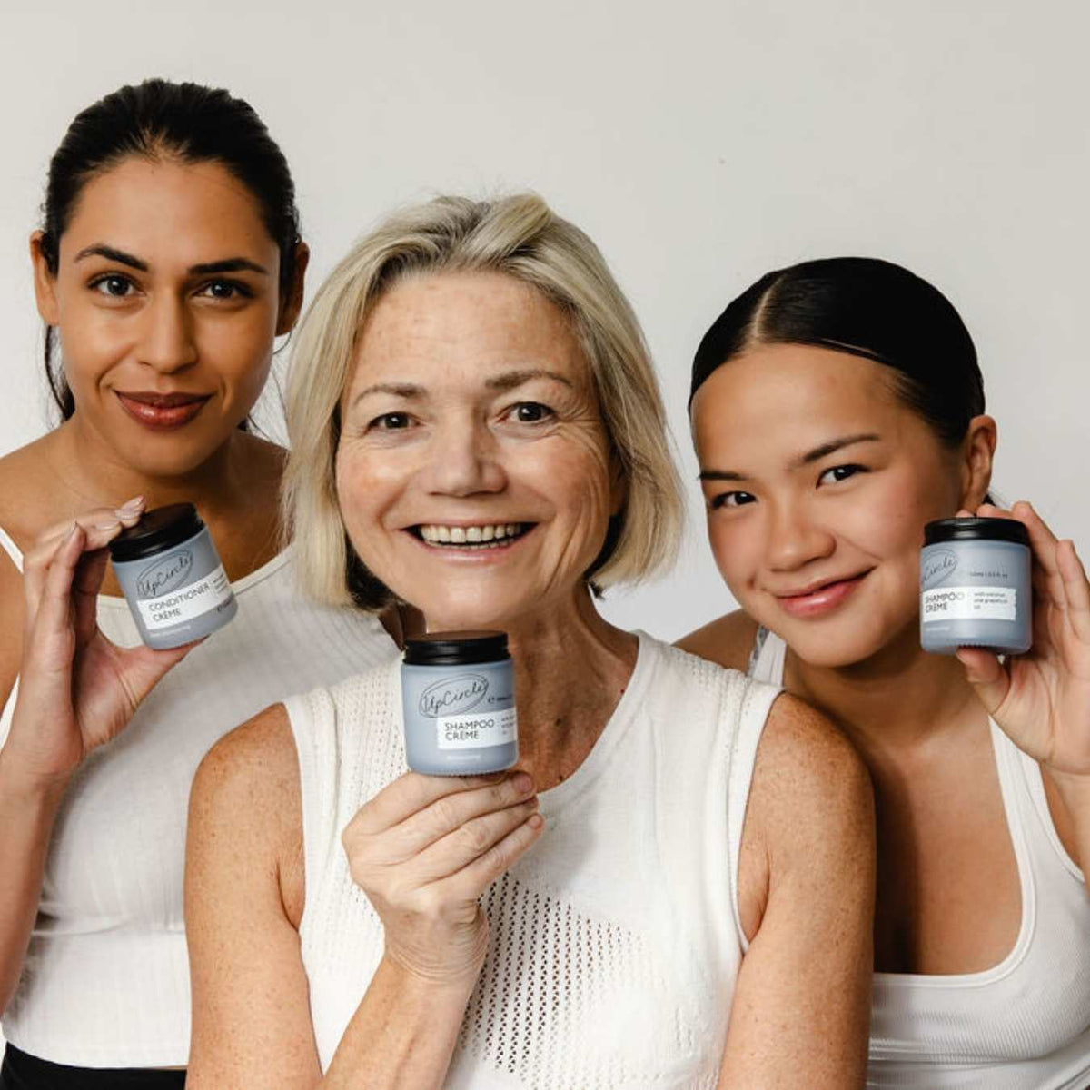 The Haircare Duo + Bamboo Wide Tooth Comb - Snipetell
