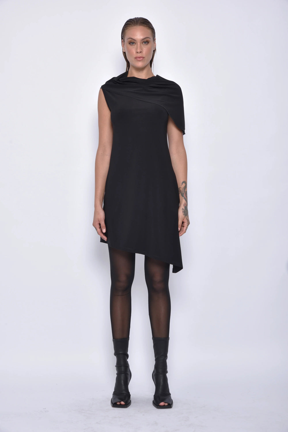 Sleeveless Selene dress