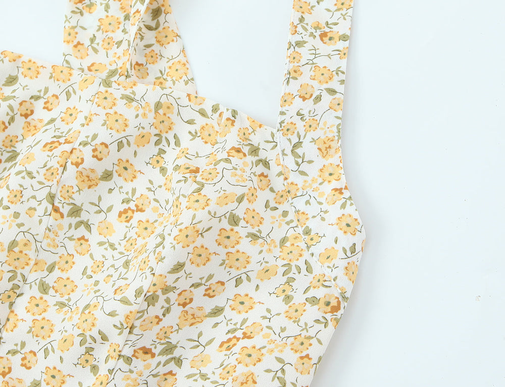 French Vintage Small Floral Printed Sexy Halter Dress Summer Waist Controlled Slim Fit Slimming Holiday Short Dress