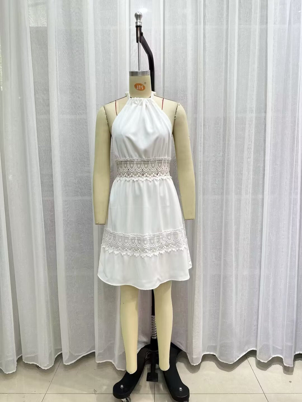 Spring Simple Thin Lace Stitched Backless Maxi Dress
