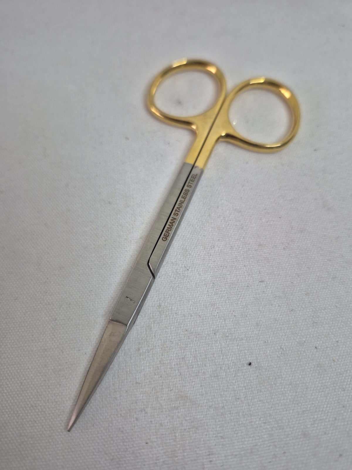 Iris Scissor, Straight 4.5" (4 options)