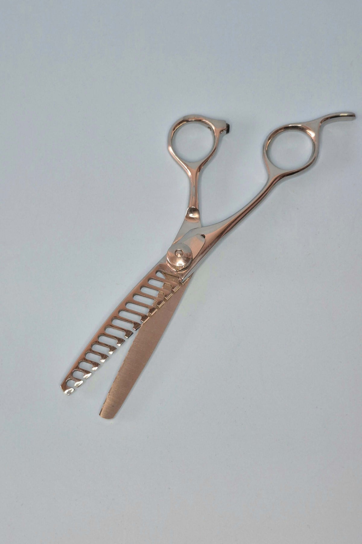 Ciseaux sculpteurs premium pour gauchers - parfaits pour les stylistes professionnels