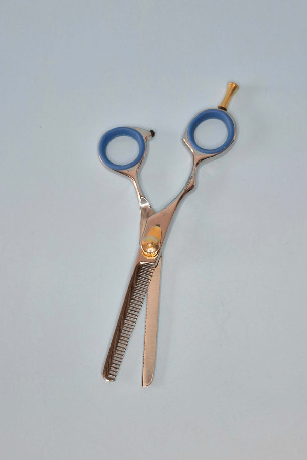 Tijeras de entresacar premium para zurdos de 5.5" para un corte de precisión