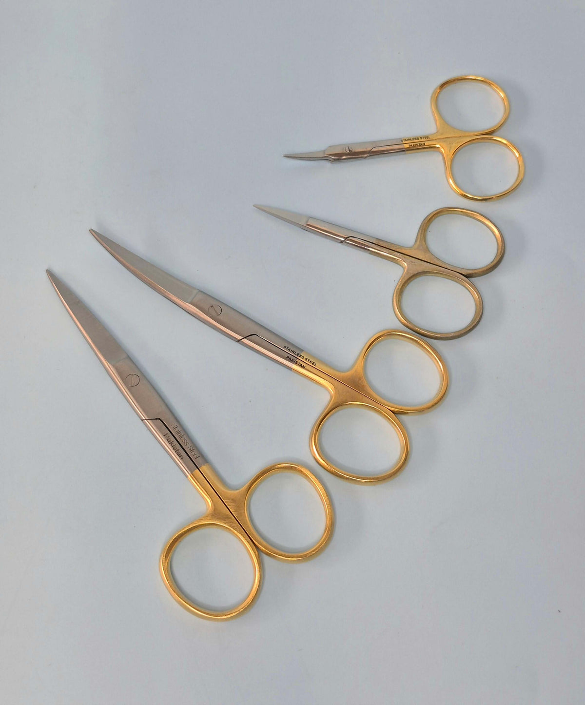 Large Loops Scissors (4 styles)