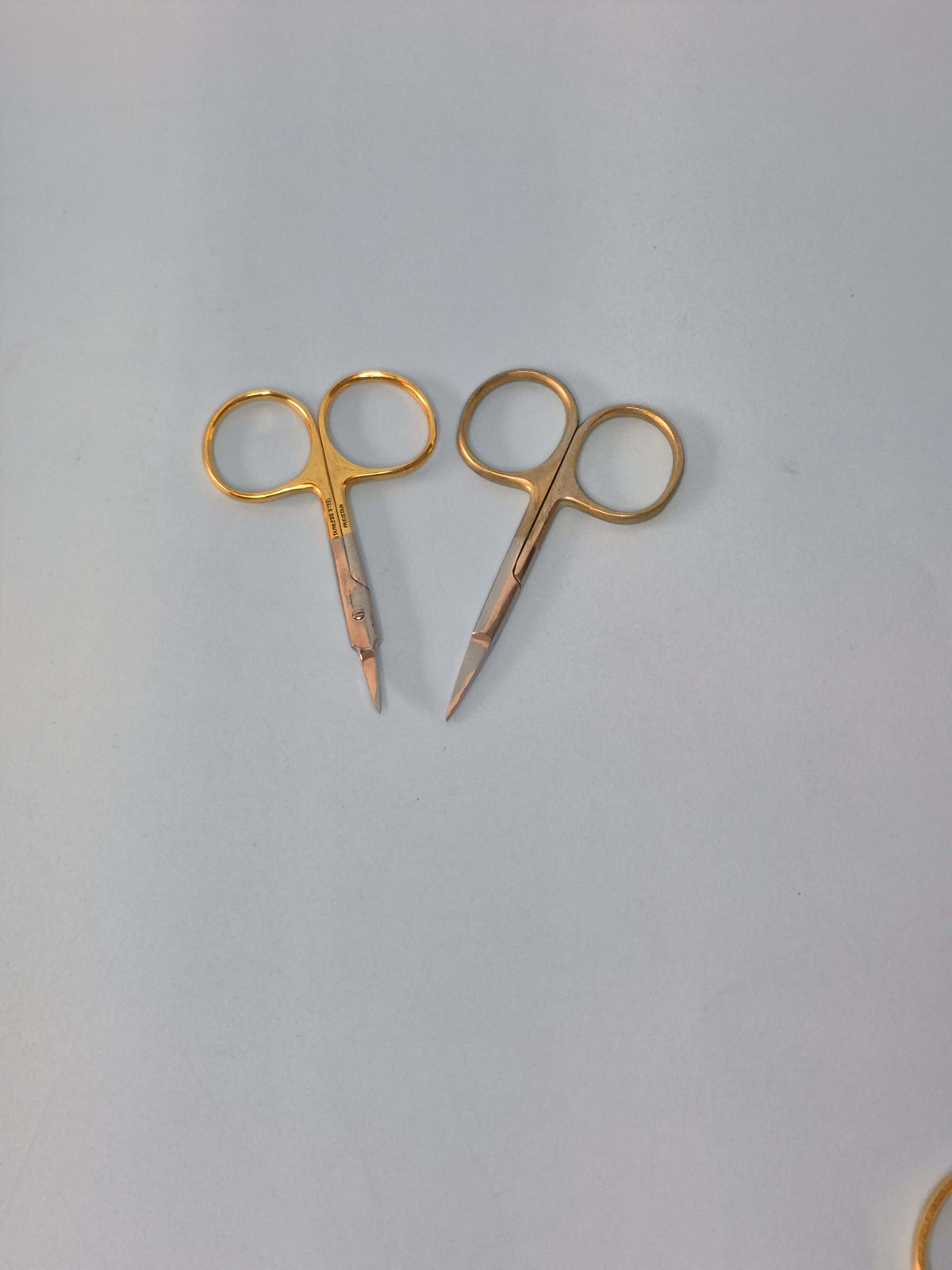 Large Loops Scissors (4 styles)