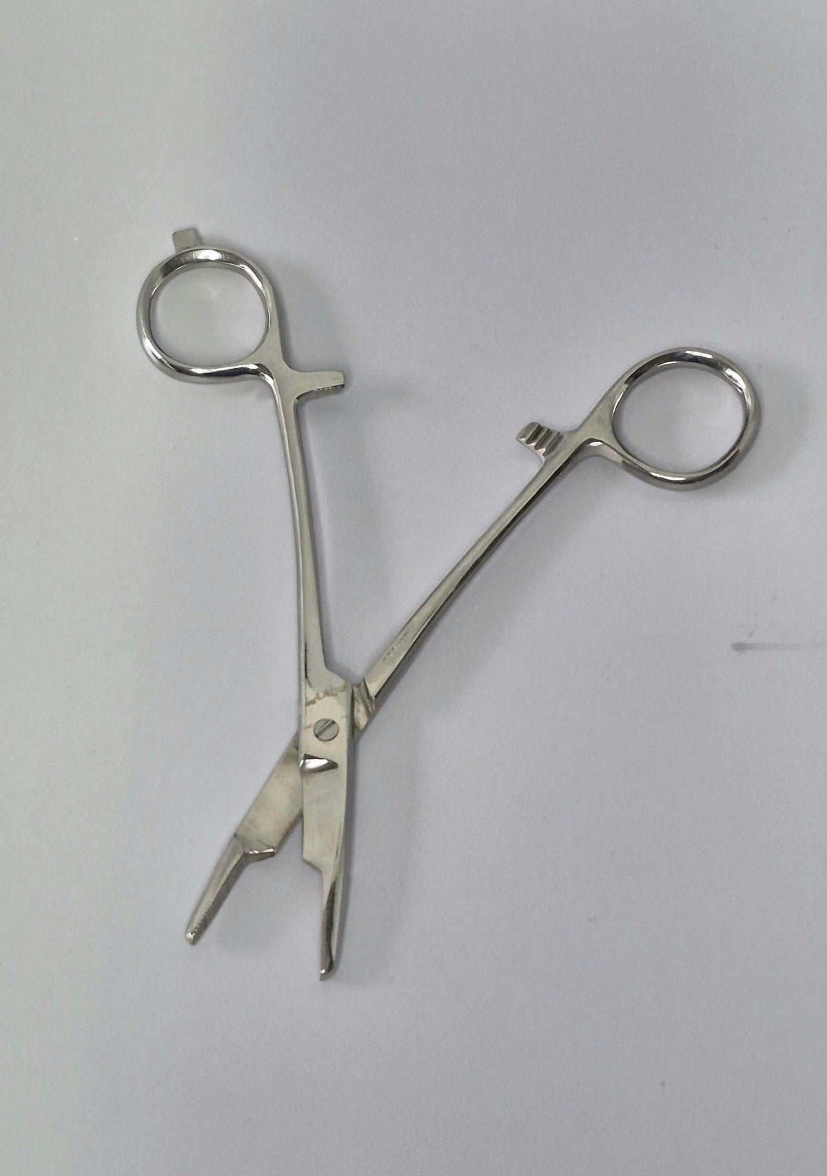 Pinza de pesca multiusos de 5.5" con cortador