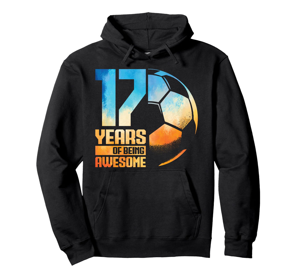 17Th Birthday Soccer Player Football 17 Hoodie - Minimalist Print Unisex