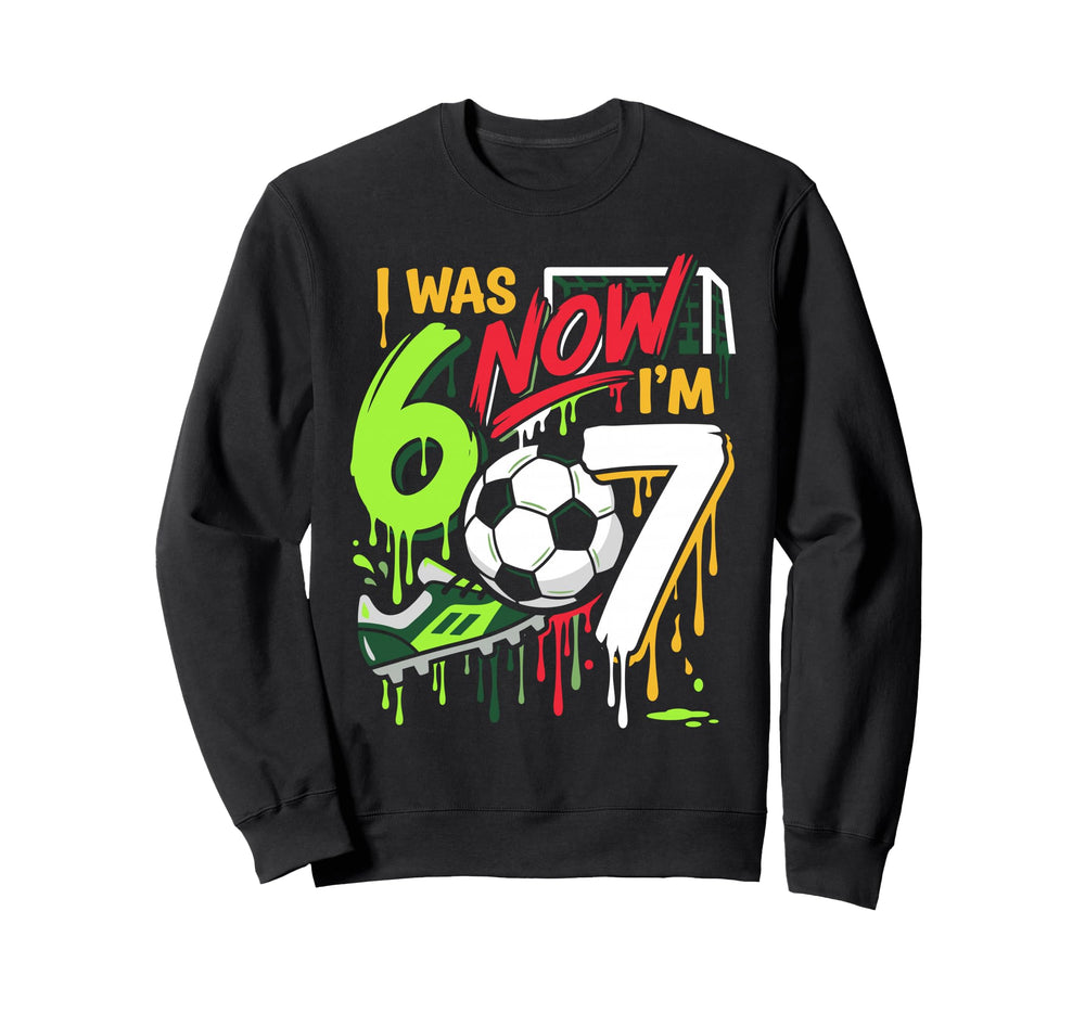 7 Year Old Soccer 7Th Birthday I Sweatshirt - Aesthetic Graphic for Adults