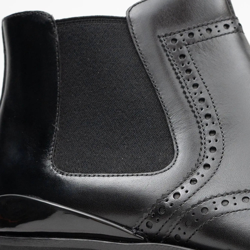 Brogue Thick-Soled Chelsea Boot 2891 Black