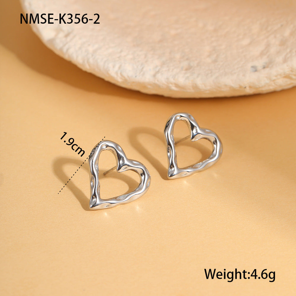 Simple Titanium Steel Hollow Out Cutout Heart Shaped Earrings Gold Plating Stud Earrings All Match Delicate Ear Jewelry