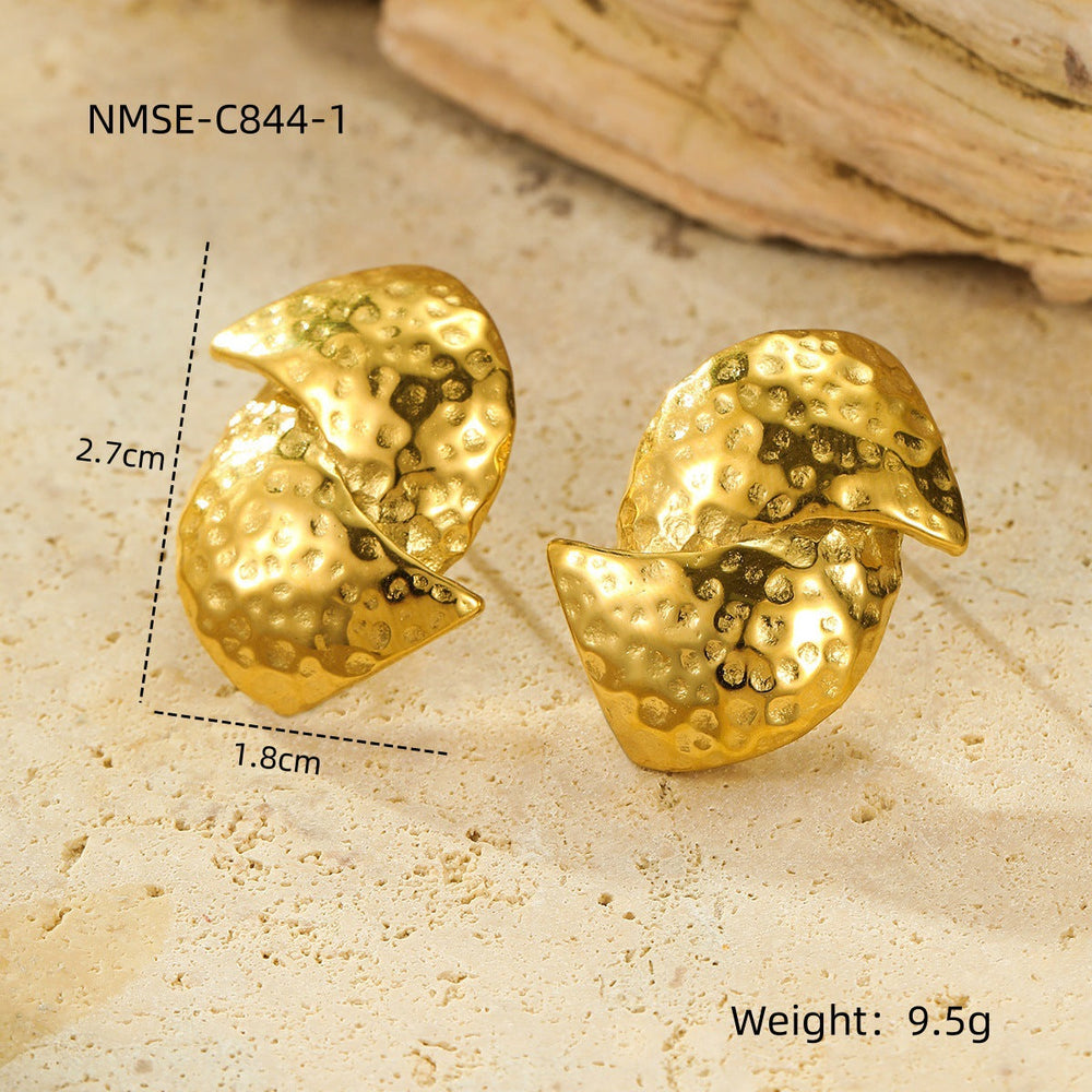 Texture Stainless Steel Earrings Retro High-Grade Hollow Out Cutout 18K Gold Titanium Steel Earrings Ornament