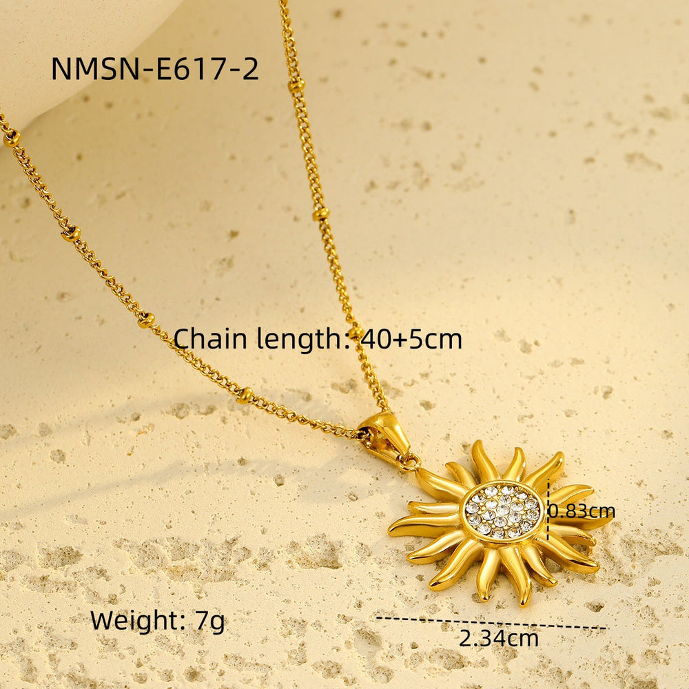 Light Luxury Necklace Fashionable Floral Clavicle Chain Small Fresh High Grade Embellished Necklace Necklace Women