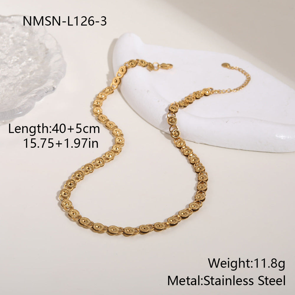 Personalized High Grade Hollowed Heart Shape Stainless Steel Necklace 18K Gold Plating Exaggerated Bracelet Hand Jewelry