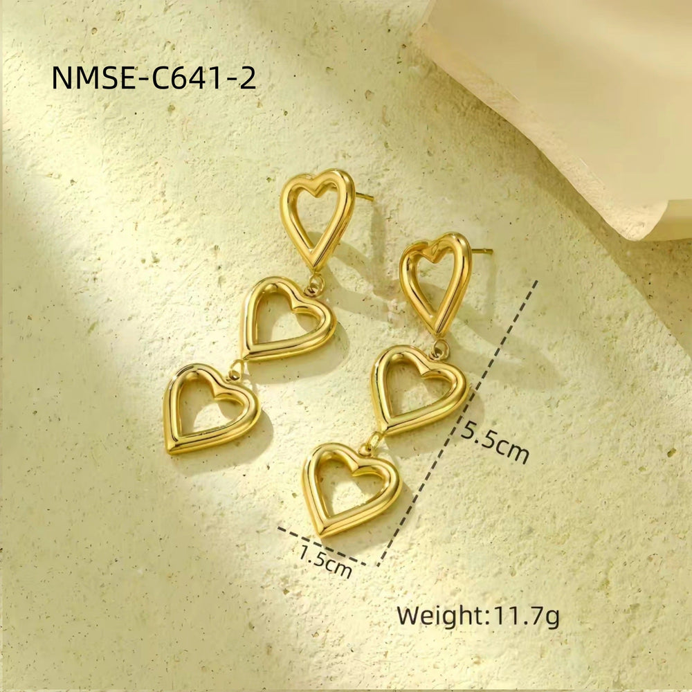 Retro Love 18K Gold Titanium Steel Earrings Five Pointed Star Special Interest Design High Sense Stainless Steel Studs