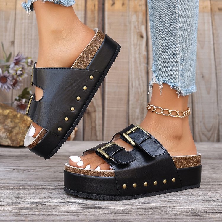Thick Bottom Boken Rivet Slippers Women Outer Wear Metal Buckle Muffin Bottom Sandals