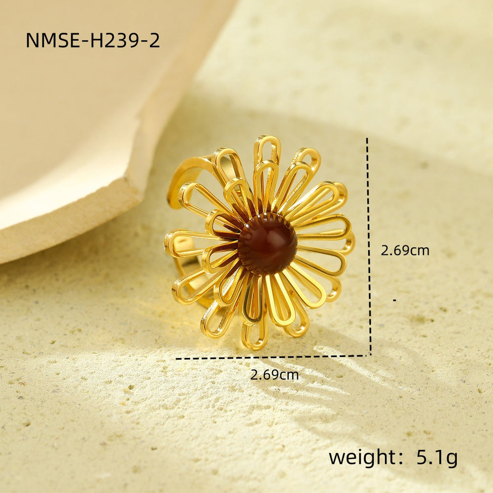 French Simplicity Sweet Lace Hollowed out Stainless Steel Ring High Grade Design Titanium Steel Bracelet for Women