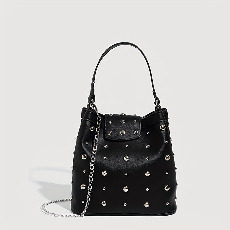 Retro Sexy Rivet Bag Locomotive Tote Bag Trendy Punk Bucket Bag Crossbody Chain Bag