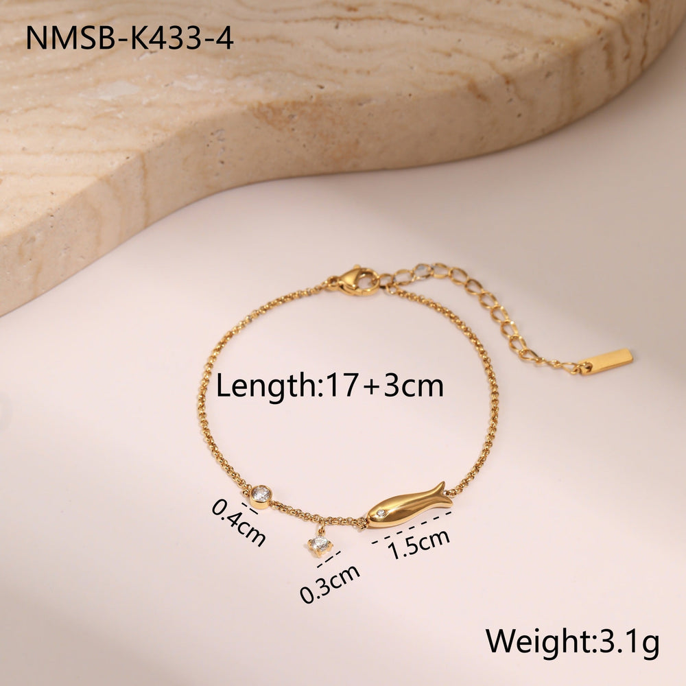 Titanium Steel Bracelet 18K Gold Plating Zircon Star Embellished Exquisite Light Luxury Hand Jewelry