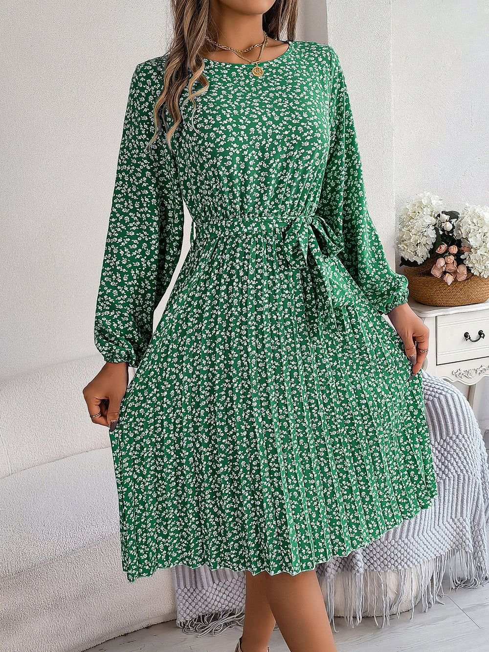 Spring Summer Casual Long Sleeved Floral Large Hem Pleated Women Clothing