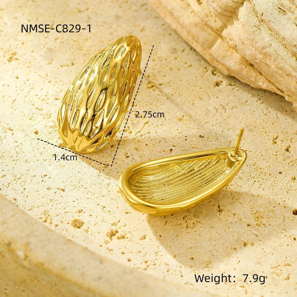 Texture Stainless Steel Earrings Retro High-Grade Hollow Out Cutout 18K Gold Titanium Steel Earrings Ornament