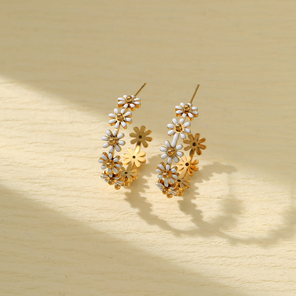 Floral Shaped Titanium Steel Earrings Affordable Luxury High Sense Stainless Steel Studs Women