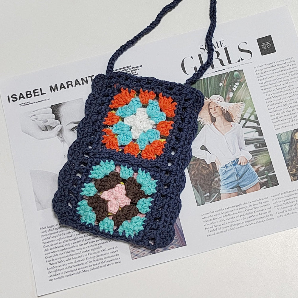 Handmade Knitting Wool Crochet Internet Celebrity Ethnic Mobile Phone Bag Mixed Color Random One-Piece Crossbody Bag