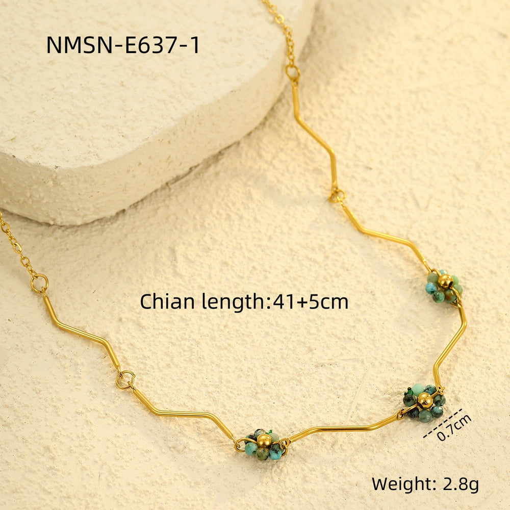 Light Luxury Necklace Fashionable Floral Clavicle Chain Small Fresh High Grade Embellished Necklace Necklace Women