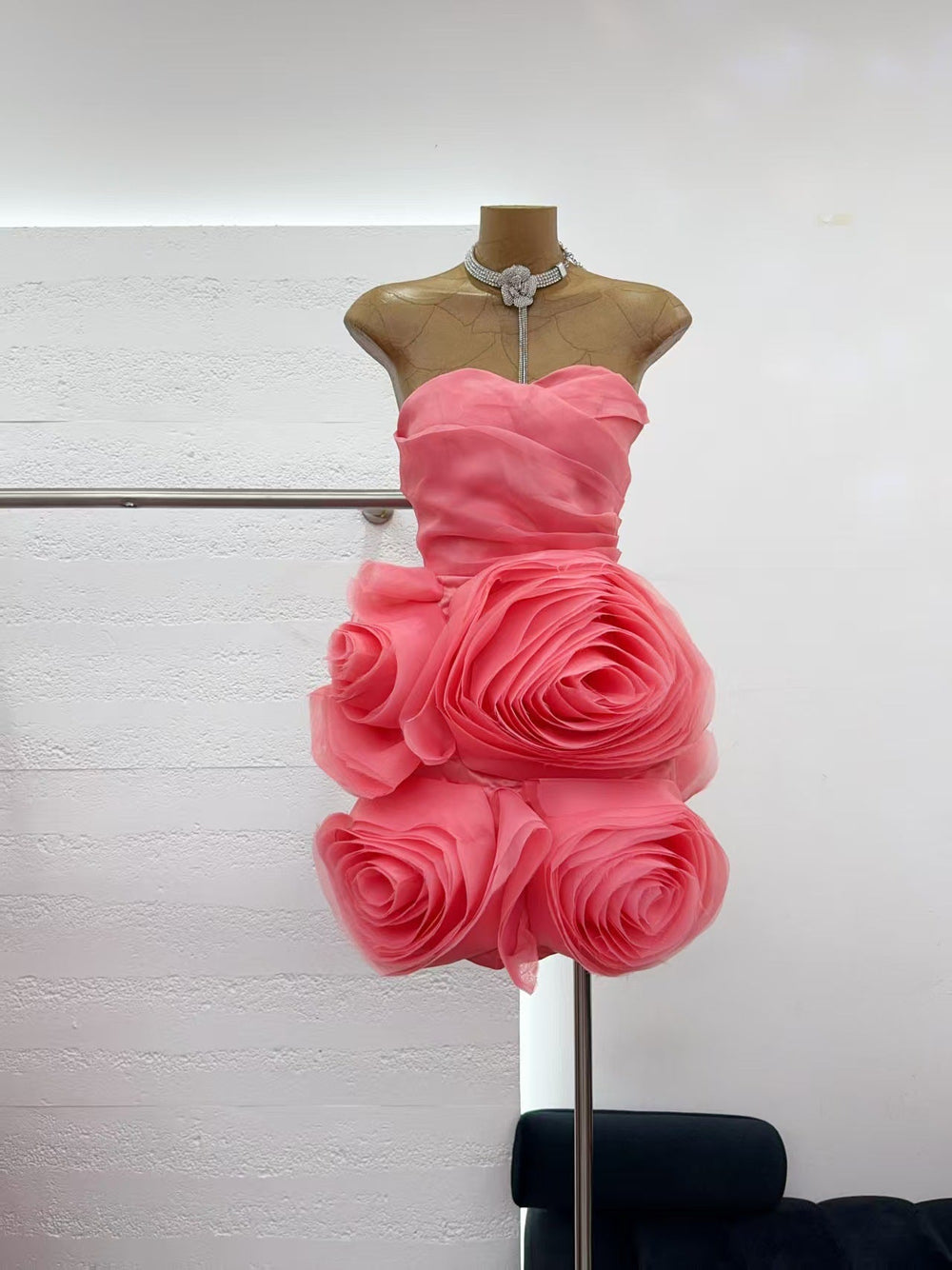 Spring Sleeveless Solid Color Tube Top Short Dress Three Dimensional Floral High Waist Slim Sexy Dress Women