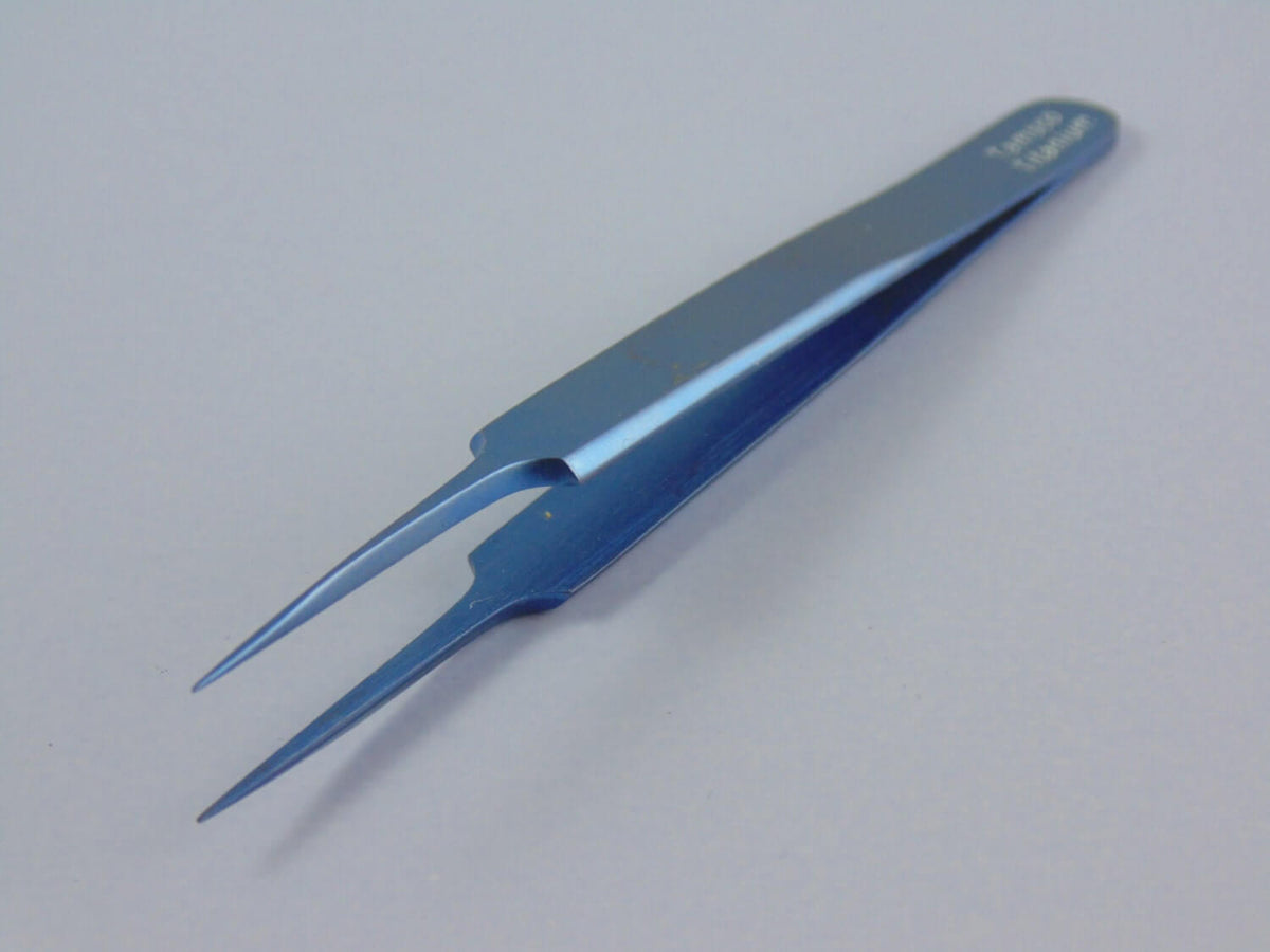 Pinzas de titanio n.º 5, 4.75"