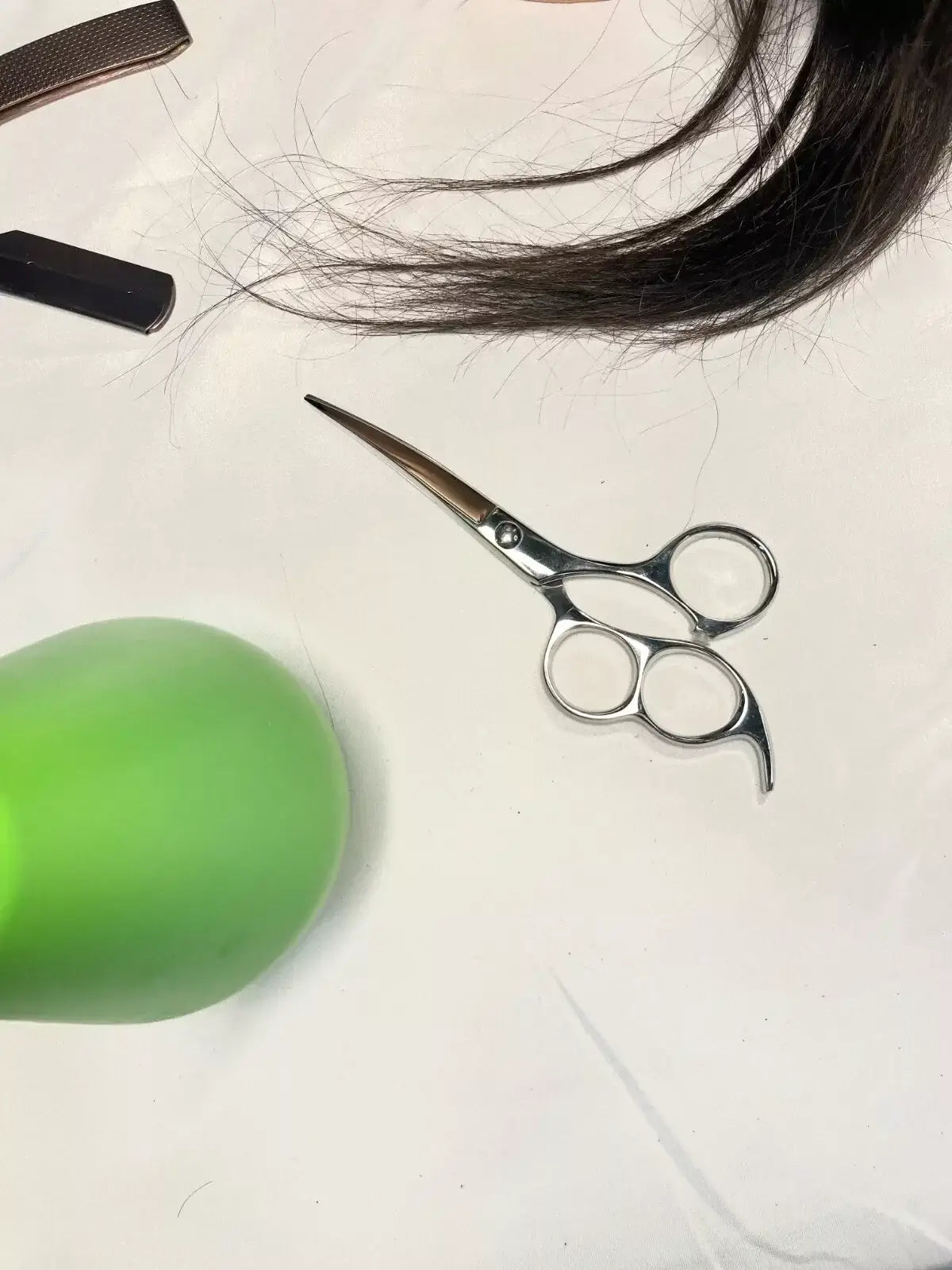 Tijeras de acero inoxidable de primera calidad para un corte de precisión sin esfuerzo